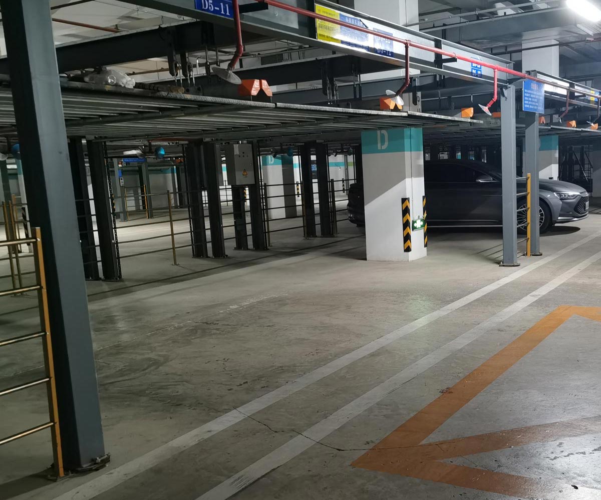 丹棱垂直循環(huán)類立體停車設(shè)備